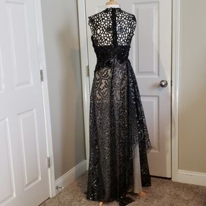 New Talbot Runhof Noldini Formal Gown Size 8